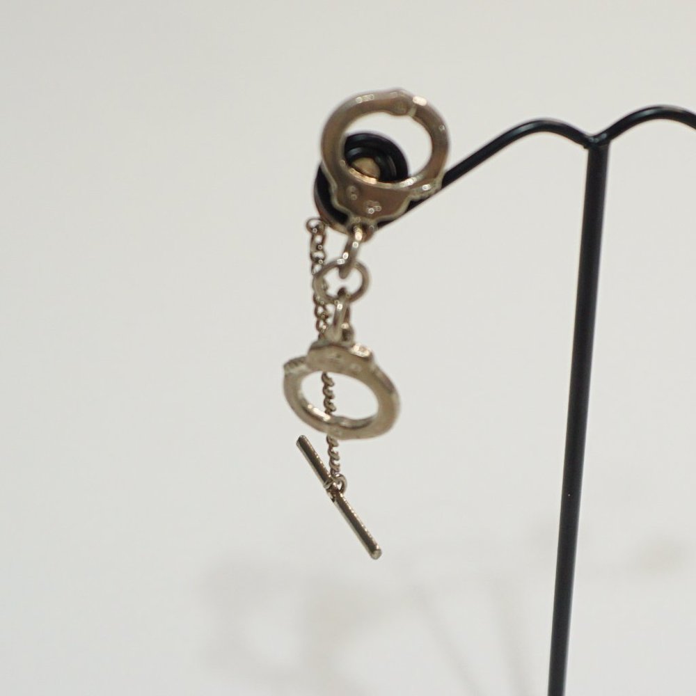 2/$30 - Handcuff Tie Pin - Picture 2 of 3